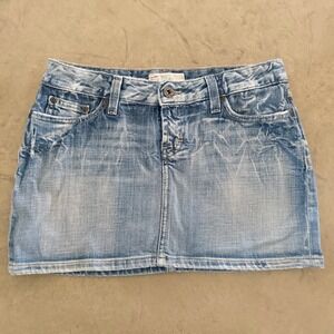 BKE Starlite Stretch Denim Mini Skirt Light Wash Distressed Low Rise Size 27